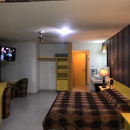 Palacio Rojo Hotel Familiar Morelia Zewnętrze zdjęcie