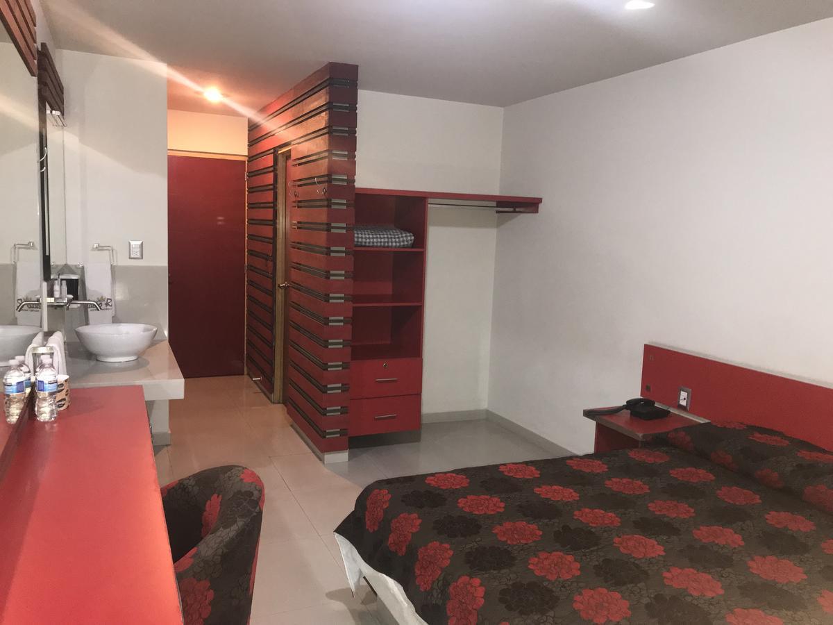 Palacio Rojo Hotel Familiar Morelia Zewnętrze zdjęcie